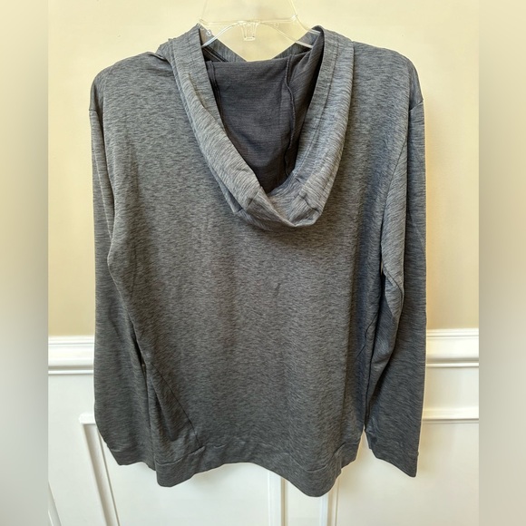 Nike Top - Picture 3 of 6